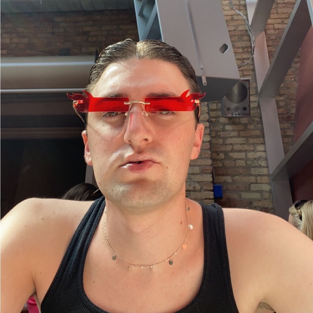 Meet your Posher, Ryan